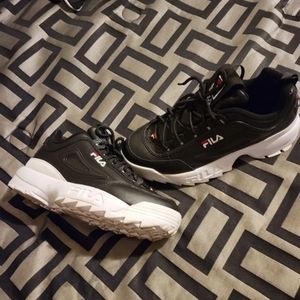 Files Black with white souls.